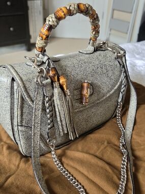 Gucci Gray Textured Satchel Handbag with Amber Bamboo Accents